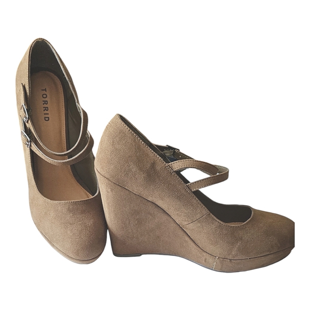 TORRID Double Strap Platform Shoe for Women in Olive - Picture 1 of 9